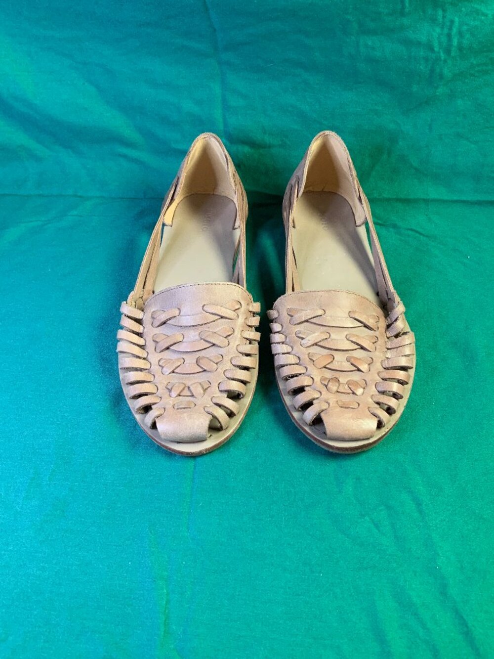 Almond Colored NISOLO Huarache Sandal Size 9